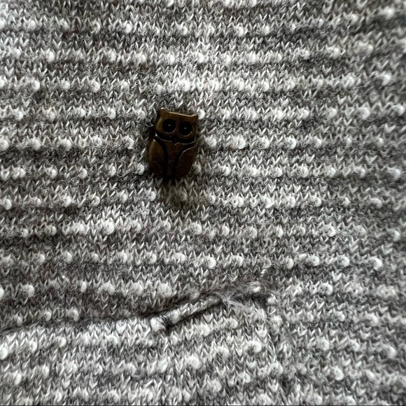 SLVDR Men's 1/2 Button 1/2 Snap Front
Top Shirt Gray Striped Collared - Picture 6 of 8